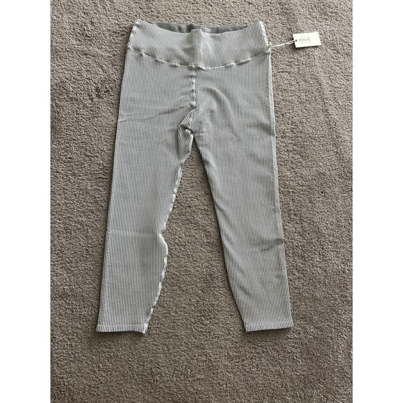 GOOD AMERICAN CORE POWER SEAMLESS TEXTURED RIB LEGGINGS - Picture 5 of 15